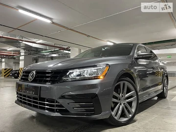 Авто Volkswagen Passat 2017 № 7932513