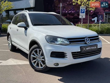 Авто Volkswagen Touareg 2012 № 7932518