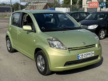 Авто Daihatsu Sirion 2005 № 7932669