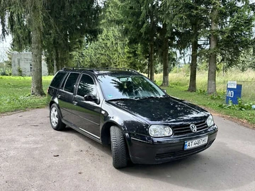 Авто Volkswagen Golf 2000 № 7932671
