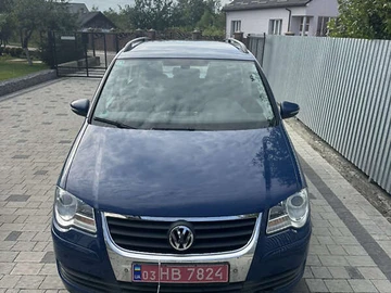 Авто Volkswagen Touran 2009 № 7932770