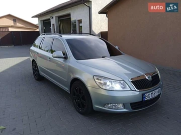 Авто Skoda Octavia 2010 № 7932802