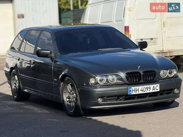 Авто BMW 5 Series 2002 № 7932805