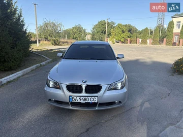 Авто BMW 5 Series 2003 № 7932818
