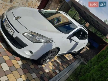 Авто Renault Megane 2011 № 7932826
