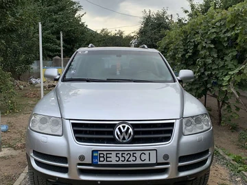 Авто Volkswagen Touareg 2005 № 7932844