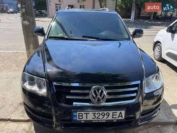 Авто Volkswagen Touareg 2005 № 7932859
