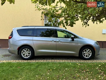 Авто Chrysler Pacifica 2020 № 7932978