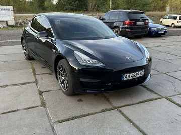 Авто Tesla Model 3 2019 № 7932994