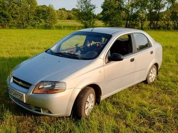 Авто Chevrolet Aveo 2006 № 7933151