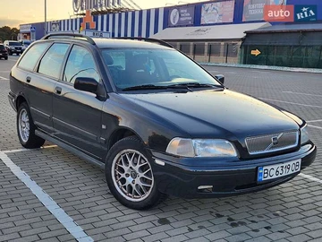 Авто Volvo V40 1999 № 7933158