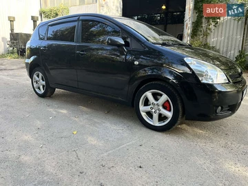 Авто Toyota Corolla Verso 2006 № 7933297