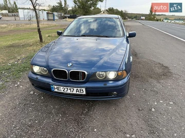 Авто BMW 5 Series 2002 № 7933351