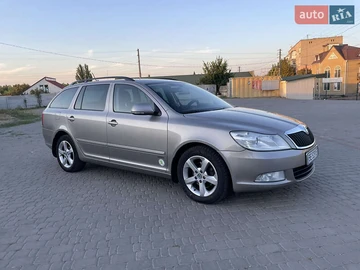 Авто Skoda Octavia 2012 № 7933402