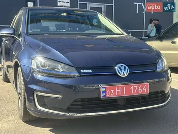 Авто Volkswagen E-Golf 2014 № 7933444