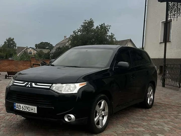 Авто Mitsubishi Outlander 2013 № 7933518