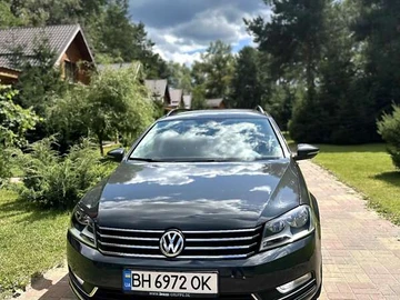 Авто Volkswagen Passat 2010 № 7933519