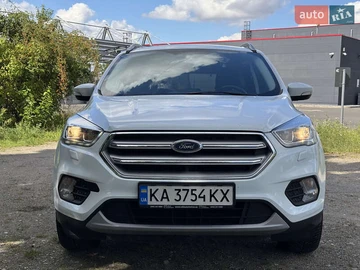 Авто Ford Kuga 2018 № 7933635