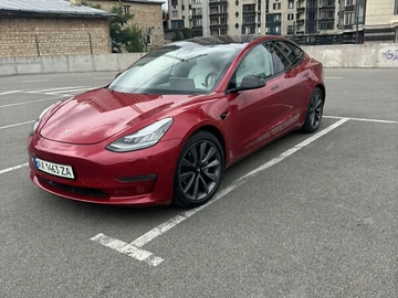 Авто Tesla Model 3 2018 № 7933784
