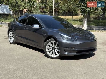 Авто Tesla Model 3 2019 № 7933785