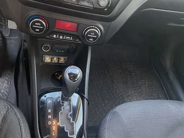 Авто KIA Rio 2013 № 7933908