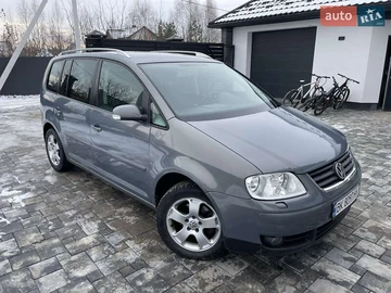 Авто Volkswagen Touran 2004 № 7933987