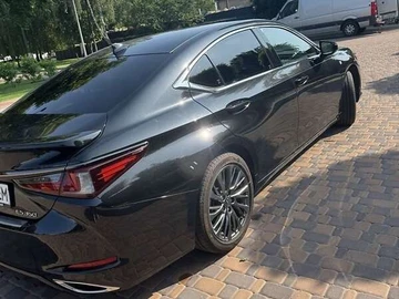 Авто Lexus Es 2021 № 7934127