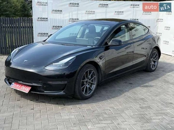 Авто Tesla Model 3 2022 № 7934311