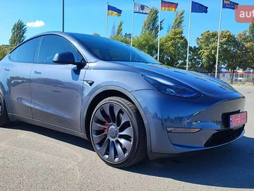 Авто Tesla Model Y 2023 № 7934374