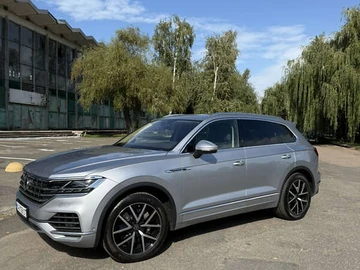 Авто Volkswagen Touareg 2020 № 7934399