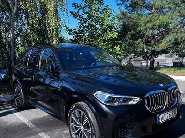 Авто BMW X5 2022 № 7934405