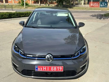Авто Volkswagen E-Golf 2020 № 7934618