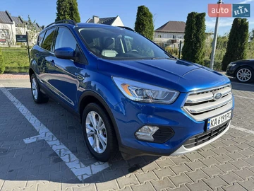 Авто Ford Escape 2019 № 7934633