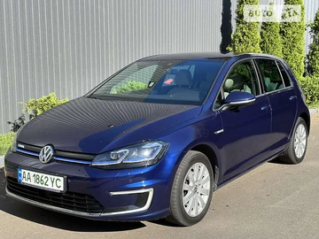 Авто Volkswagen E-Golf 2017 № 7934634