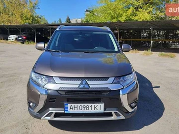 Авто Mitsubishi Outlander 2018 № 7934692
