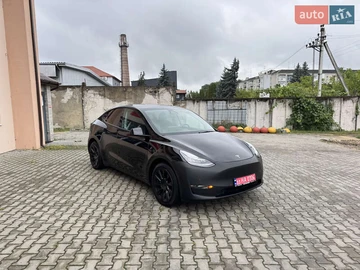 Авто Tesla Model Y 2021 № 7934697
