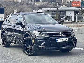 Авто Volkswagen Tiguan 2020 № 7934737