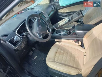 Авто Ford Edge 2016 № 7935203