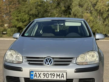 Авто Volkswagen Golf 2004 № 7935655