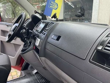 Авто Volkswagen Transporter 2004 № 7936401