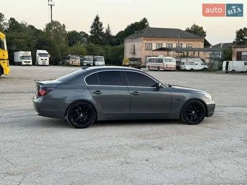 Авто BMW 5 Series 2004 № 7939821