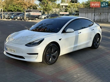 Авто Tesla Model 3 2021 № 7940398