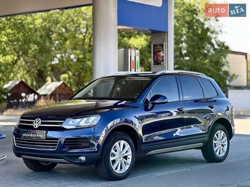 Авто Volkswagen Touareg 2014 № 7940401