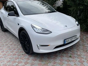 Авто Tesla Model Y 2020 № 7940418