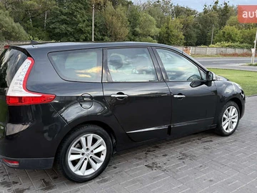 Авто Renault Grand Scenic 2010 № 7940884
