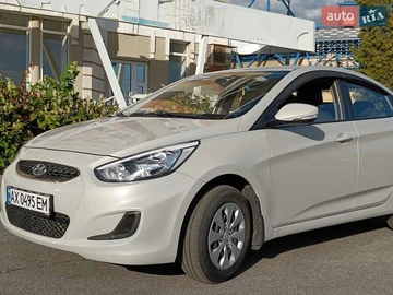Авто Hyundai Accent 2015 № 7940918