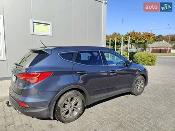 Авто Hyundai Santa Fe 2013 № 7940963