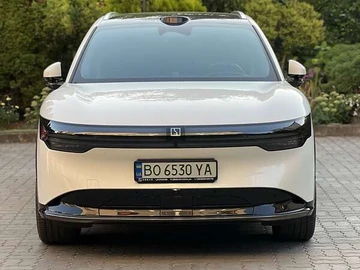 Авто  7X 2025 № 7941416