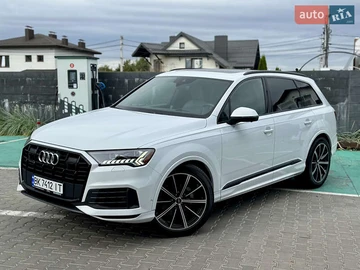 Авто Audi Q7 2019 № 7941421