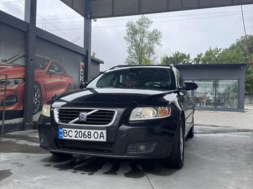 Авто Volvo V50 2009 № 7941692